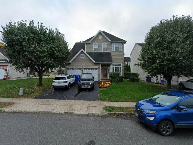 House image located at Burlington, NJ 08016