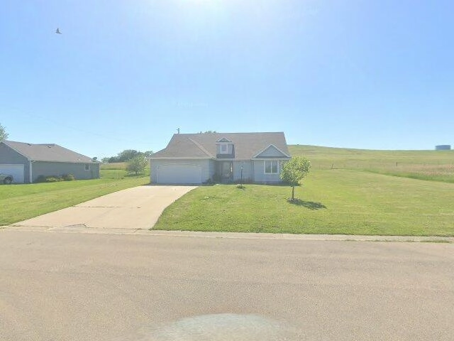 House image located at Meriden, KS 66512