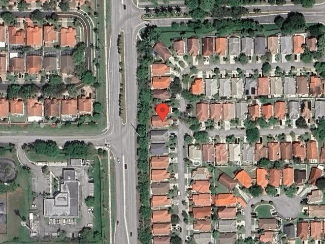 House image located at Hollywood, FL 33029