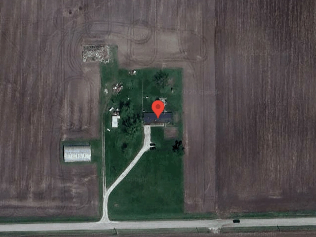 House image located at Gridley, IL 61744