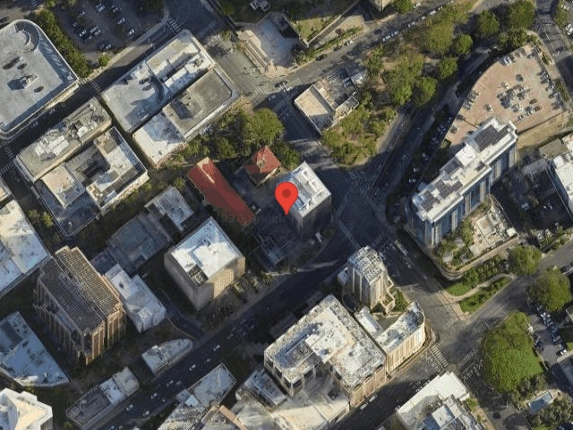 House image located at Honolulu, HI 96813