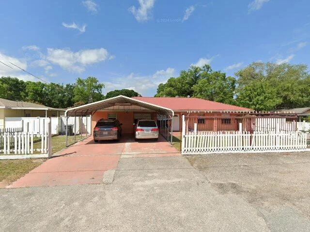 House image located at Tampa, FL 33610
