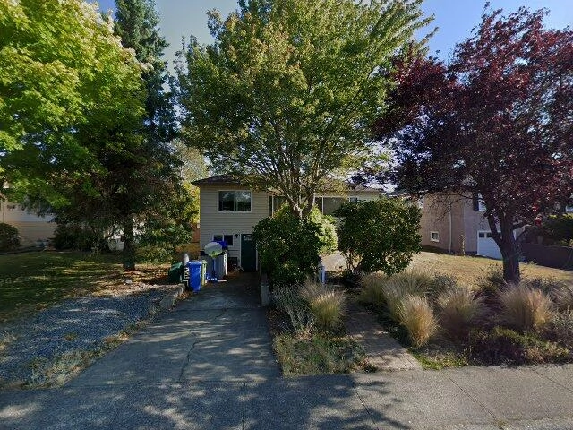 House image located at Lake Station, IN 46405
