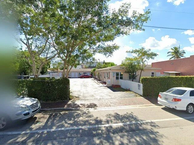 House image located at Miami, FL 33135