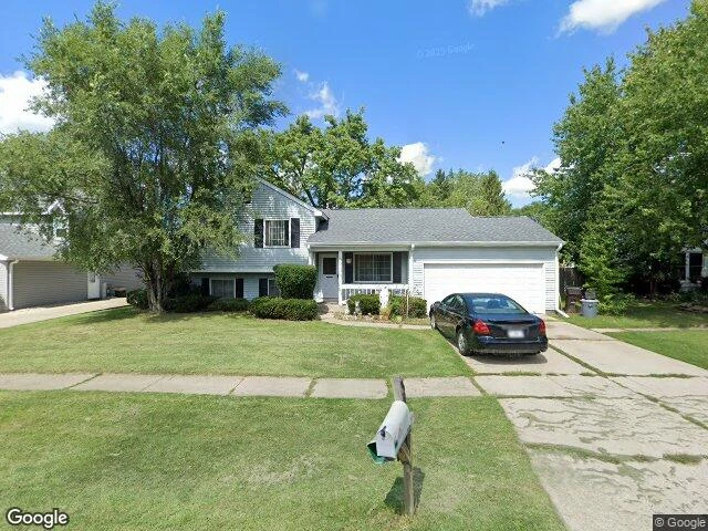 House image located at Mchenry, IL 60050