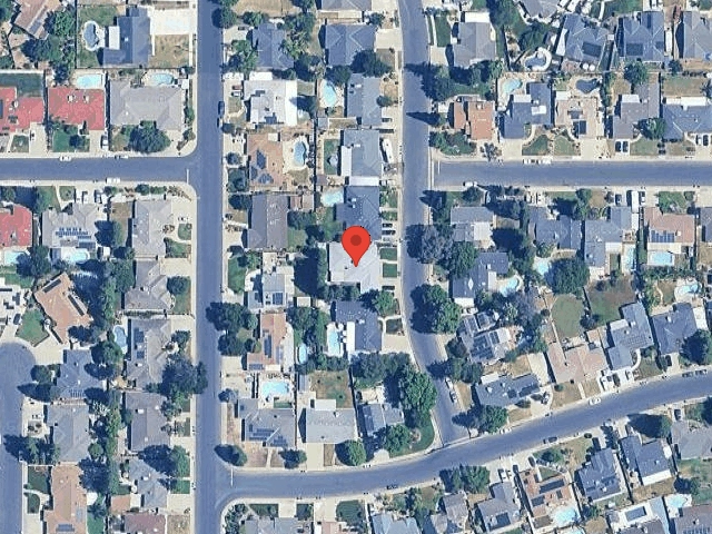 House image located at Sanger, CA 93657