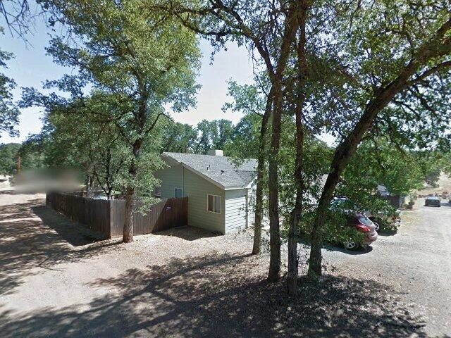 House image located at Clearlake, CA 95422