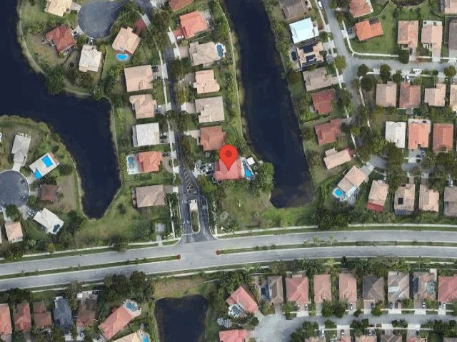 House image located at Hollywood, FL 33027