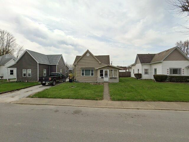 House image located at Elwood, IN 46036