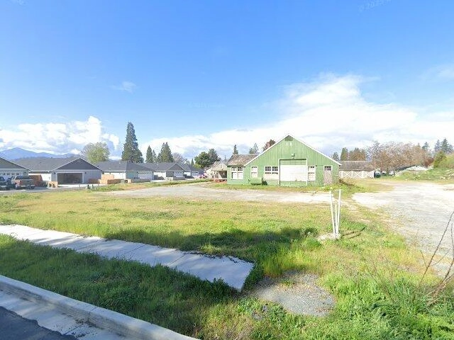 House image located at Grants Pass, OR 97526