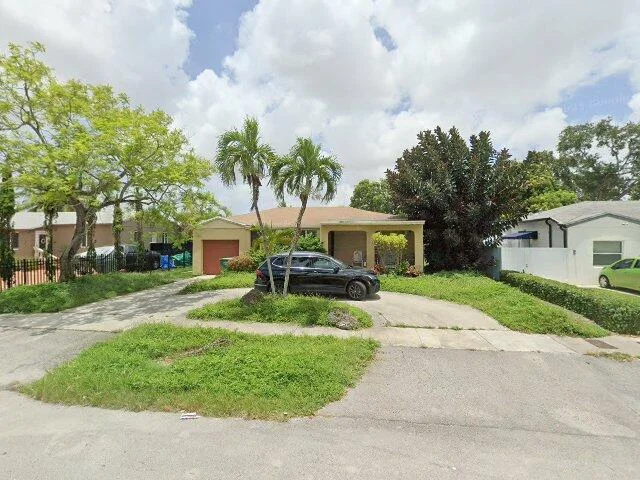House image located at Miami, FL 33134