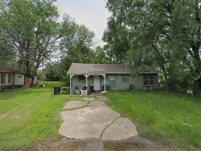 House image located at Cleburne, TX 76031
