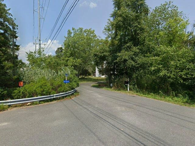 House image located at Tuckerton, NJ 08087