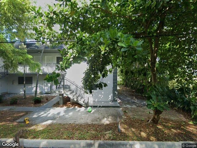 House image located at Hallandale, FL 33009