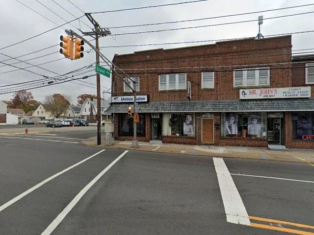 House image located at Woodbridge, NJ 07095