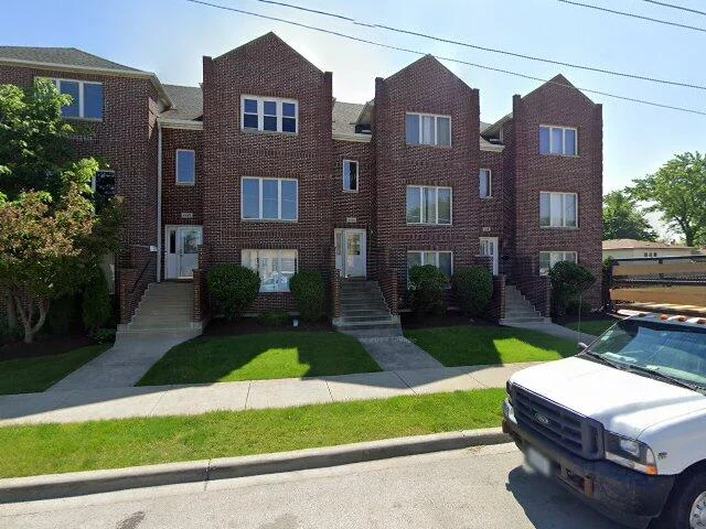 House image located at Lyons, IL 60534