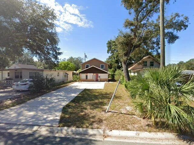 House image located at Saint Petersburg, FL 33713