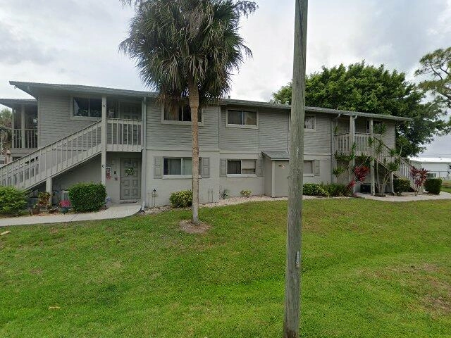 House image located at North Fort Myers, FL 33917