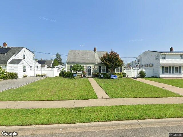 House image located at Levittown, NY 11756