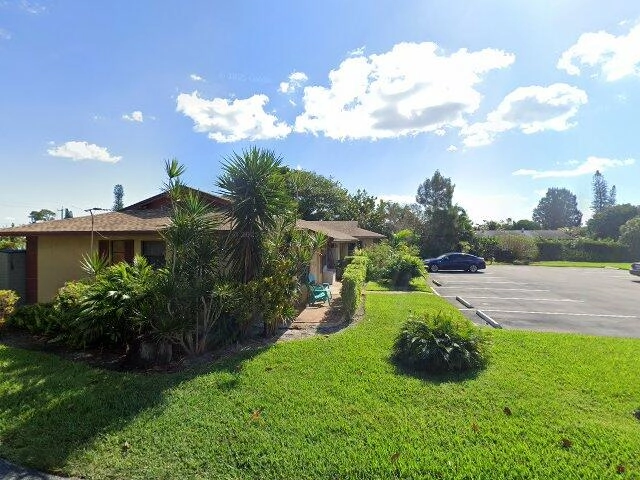 House image located at Lake Worth, FL 33461
