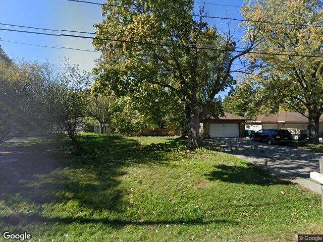 House image located at Appleton, WI 54914