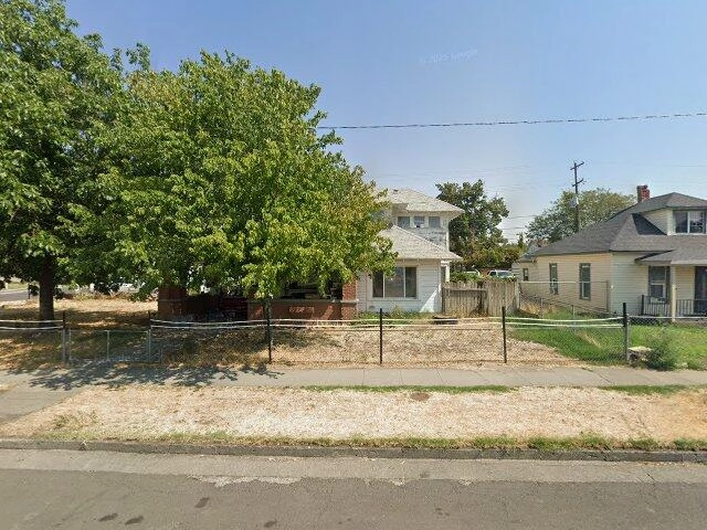 House image located at Milton Freewater, OR 97862