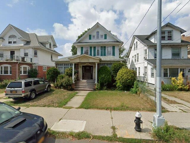 House image located at Richmond Hill, NY 11418