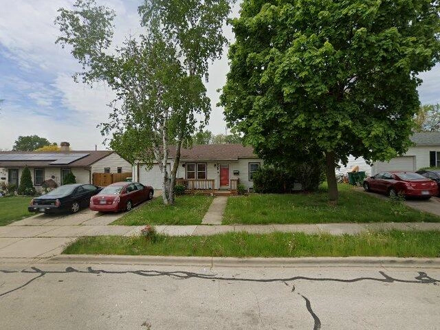 House image located at Romeoville, IL 60446