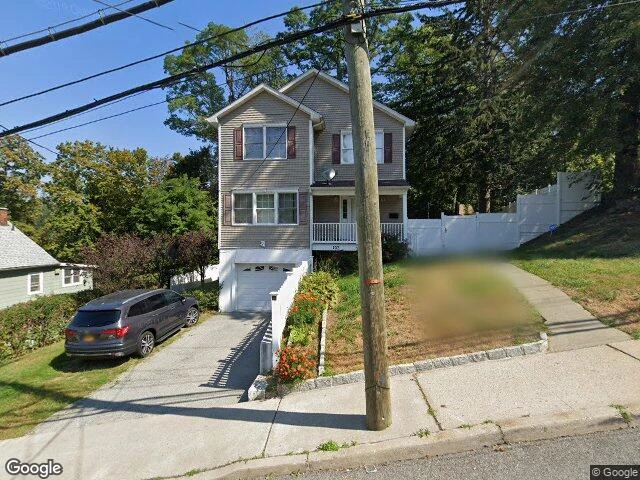 House image located at Peekskill, NY 10566