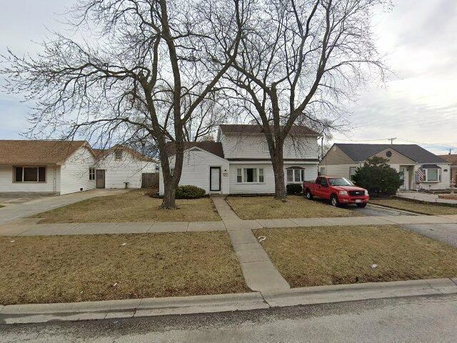 House image located at Burbank, IL 60459