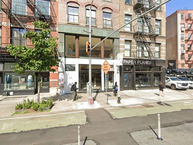 House image located at New York, NY 10012