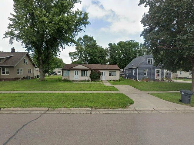 House image located at Beulah, ND 58523