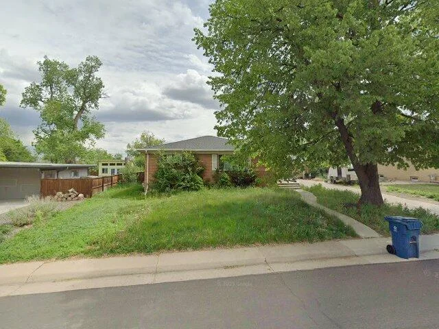 House image located at Littleton, CO 80120