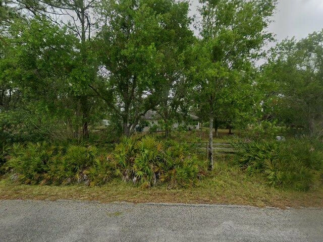 House image located at Myakka City, FL 34251