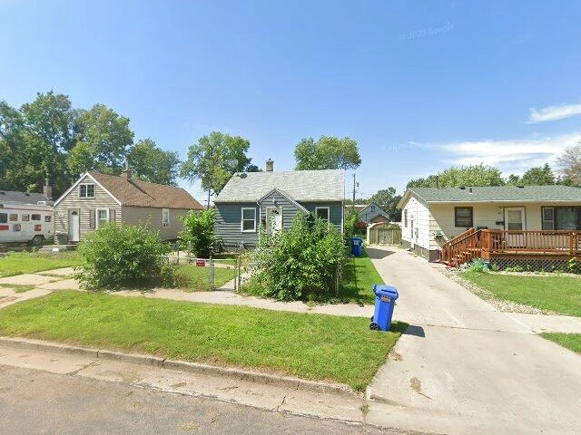 House image located at Sioux Falls, SD 57104