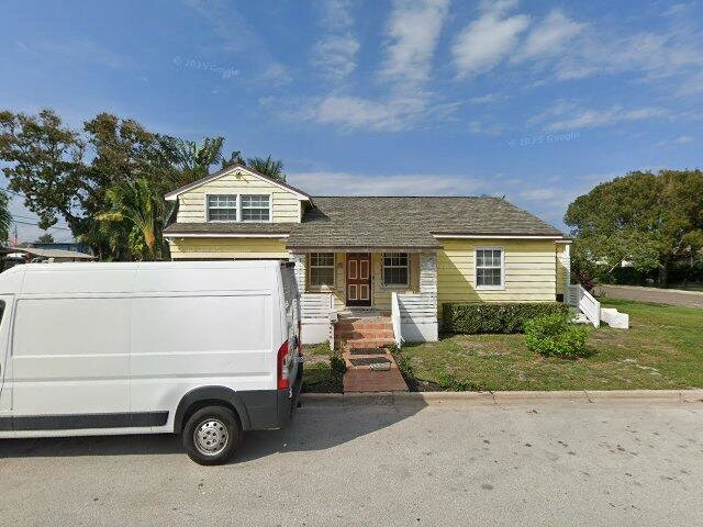 House image located at Lake Worth Beach, FL 33460