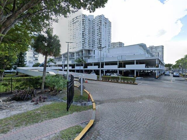 House image located at North Miami Beach, FL 33160