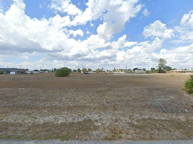 House image located at Cape Coral, FL 33909