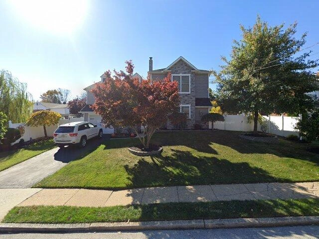House image located at Buffalo Grove, IL 60089