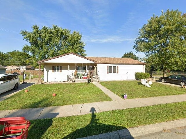 House image located at Roseville, MI 48066