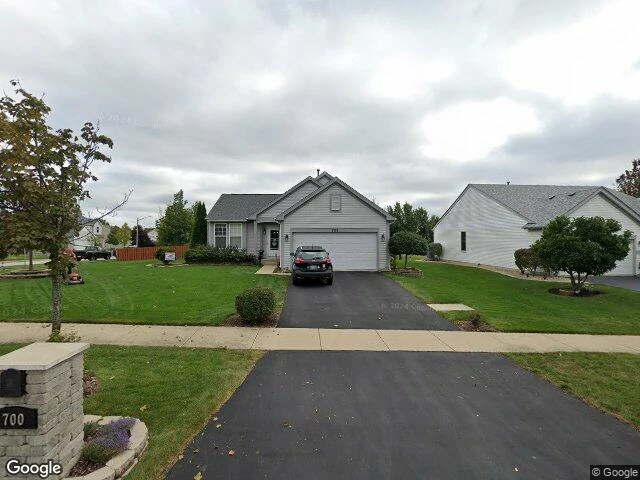 House image located at North Aurora, IL 60542