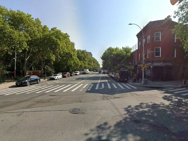 House image located at Huntington, WV 25703