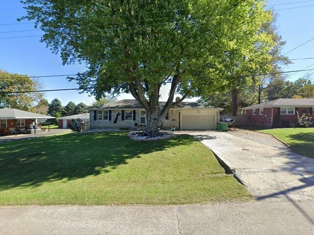 House image located at Louisville, KY 40219