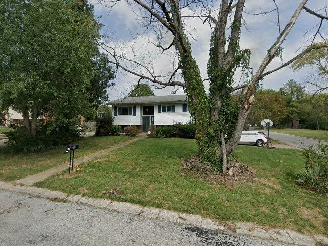 House image located at Belleville, IL 62226