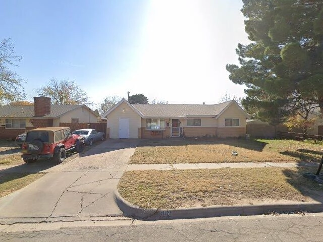 House image located at Roswell, NM 88201