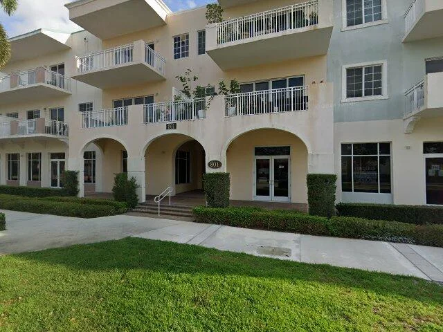 House image located at West Palm Beach, FL 33403