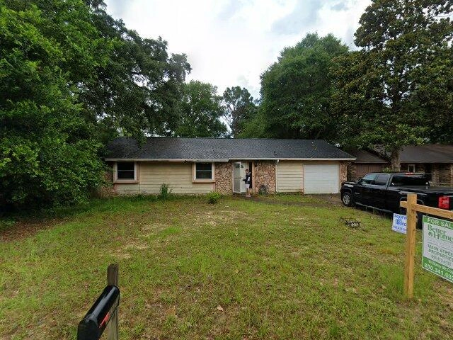 House image located at Milton, FL 32570