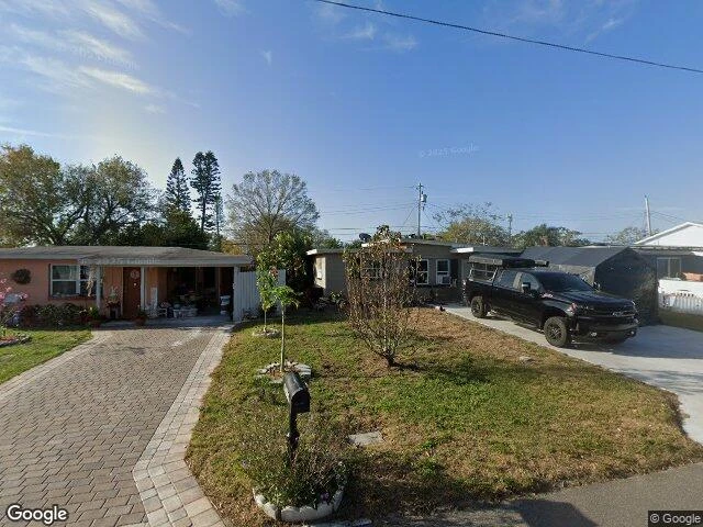 House image located at Largo, FL 33773