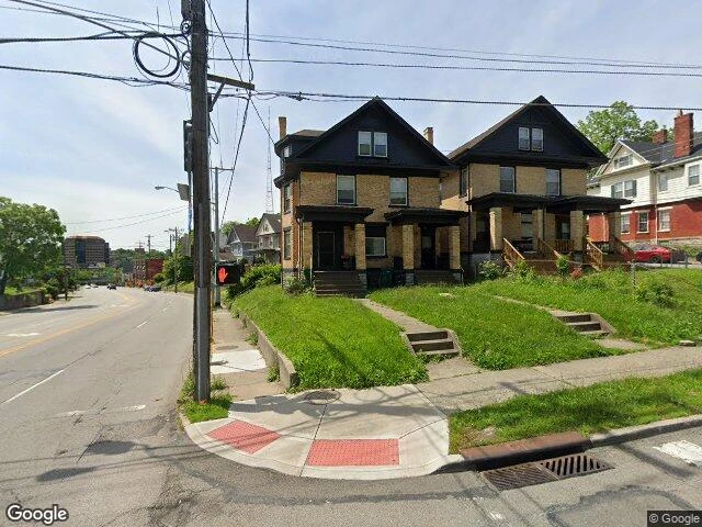House image located at Cincinnati, OH 45219
