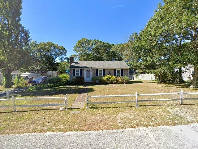 House image located at Great Cacapon, WV 25422